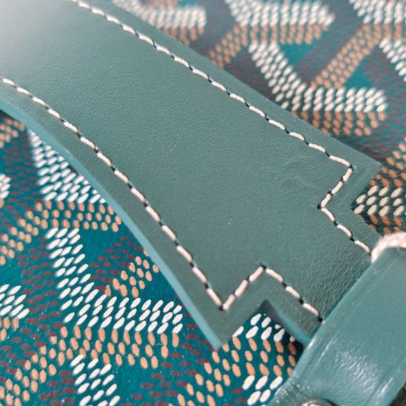 SOLD Goyard Goyardine Muse Vanity Case Green - Picture 6 of 6